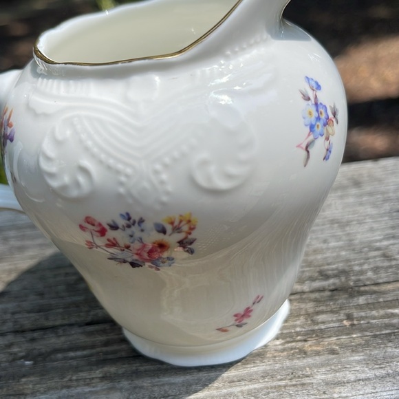 Vintage Meditation Gracie Bone China Sugar and Creamer set - Picture 9 of 9